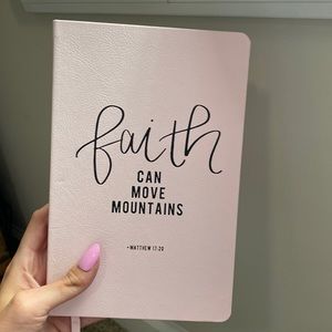 LIGHT PINK FAITH JOURNAL